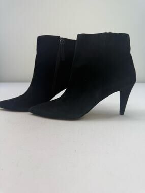 Enzo‎ Angiolini Black Suede Pointed Toe Ankle Boots Womens Size 8.5 Quiet Luxury